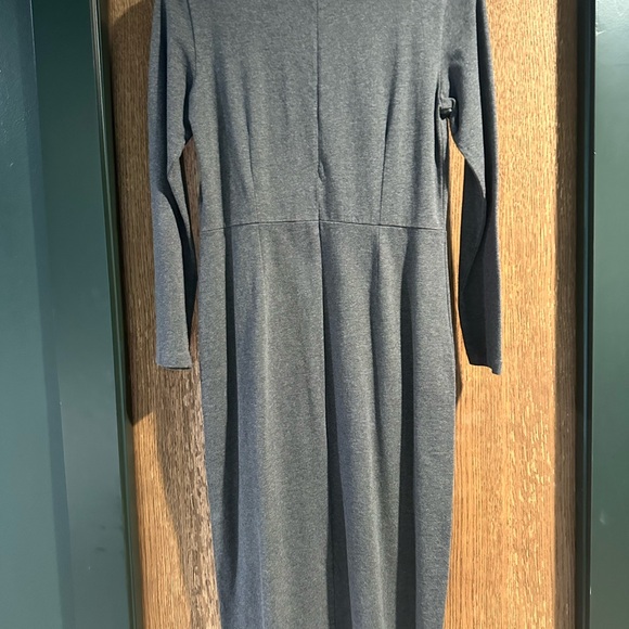 J. Crew Knit Gray Long Sleeve Midi Dress sz 8 - Picture 3 of 4